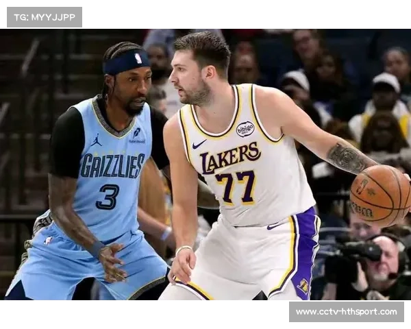 里夫斯砍下高分展领军之责 湖人队在东契奇缺阵时力克灰熊 里夫斯砍下高分展领军之责 湖人队在东契奇缺阵时力克灰熊